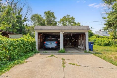 3878 W 134th Street Cleveland OH 44111