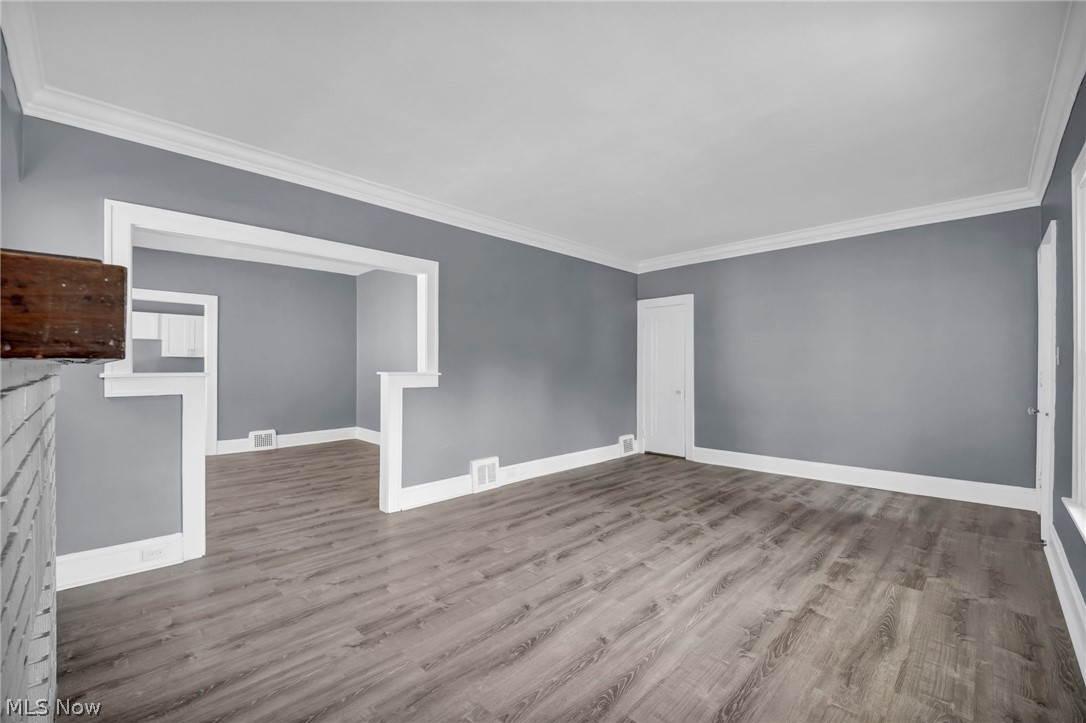 4879 E 97th Street Garfield Heights OH 44125