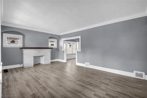 4879 E 97th Street Garfield Heights OH 44125