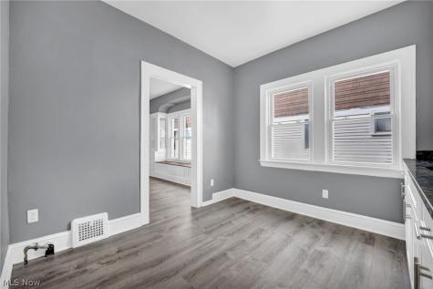 4879 E 97th Street Garfield Heights OH 44125