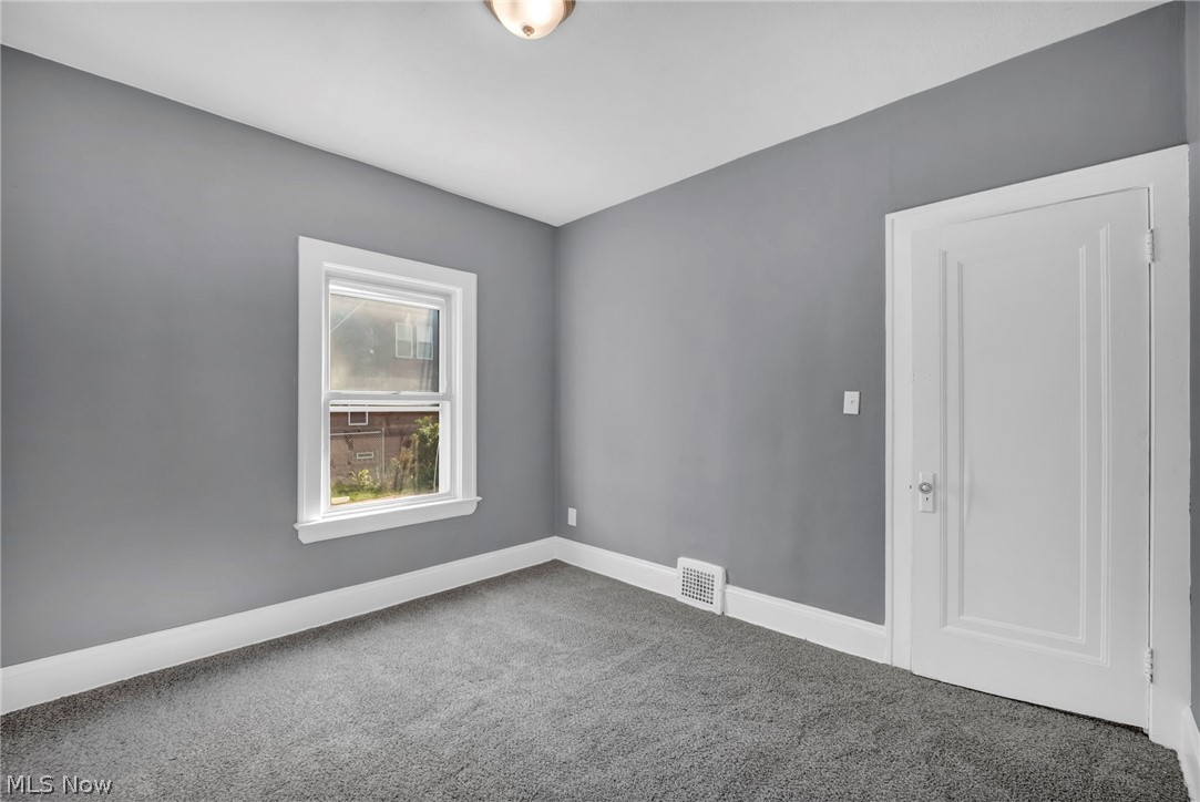 4879 E 97th Street Garfield Heights OH 44125