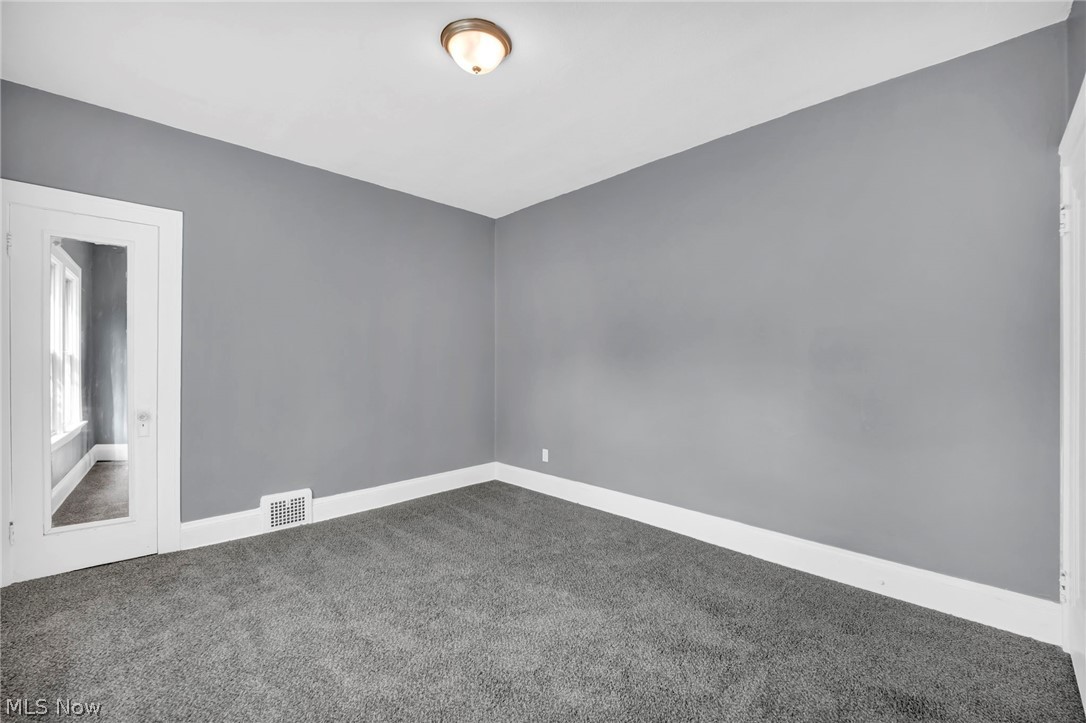 4879 E 97th Street Garfield Heights OH 44125