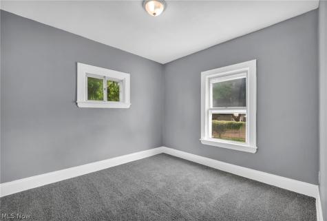 4879 E 97th Street Garfield Heights OH 44125