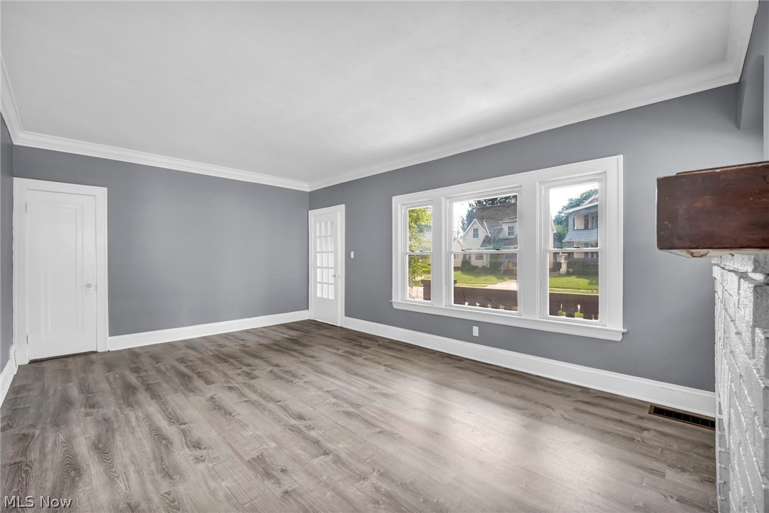 4879 E 97th Street Garfield Heights OH 44125