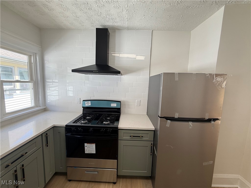 2191 Lincoln Avenue Lakewood OH 44107