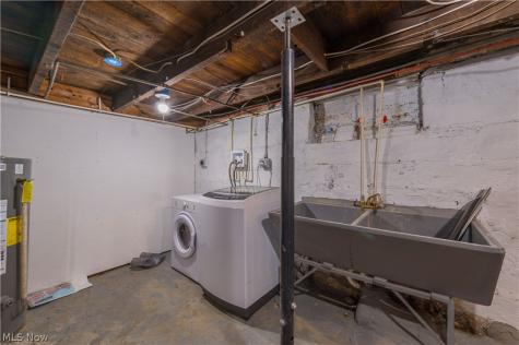 5001 Tillman Avenue Cleveland OH 44102