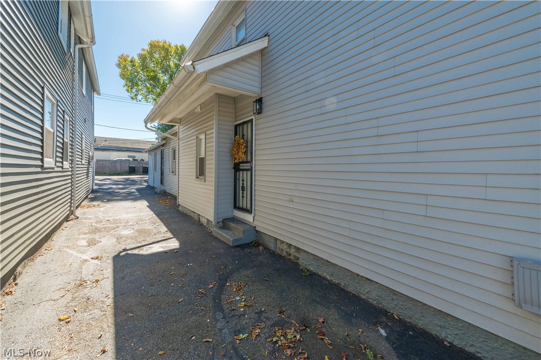 5001 Tillman Avenue Cleveland OH 44102