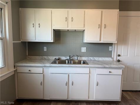 3360 E 146th Street Cleveland OH 44120