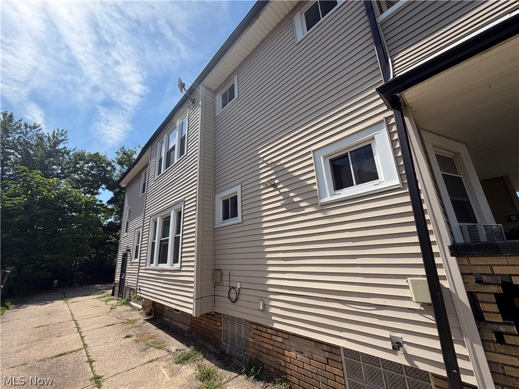 3360 E 146th Street Cleveland OH 44120