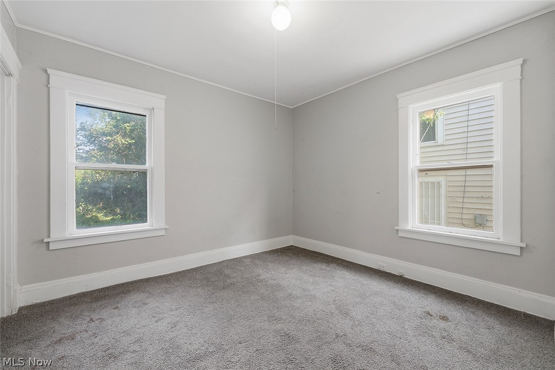 477 E 148th Street Cleveland OH 44110