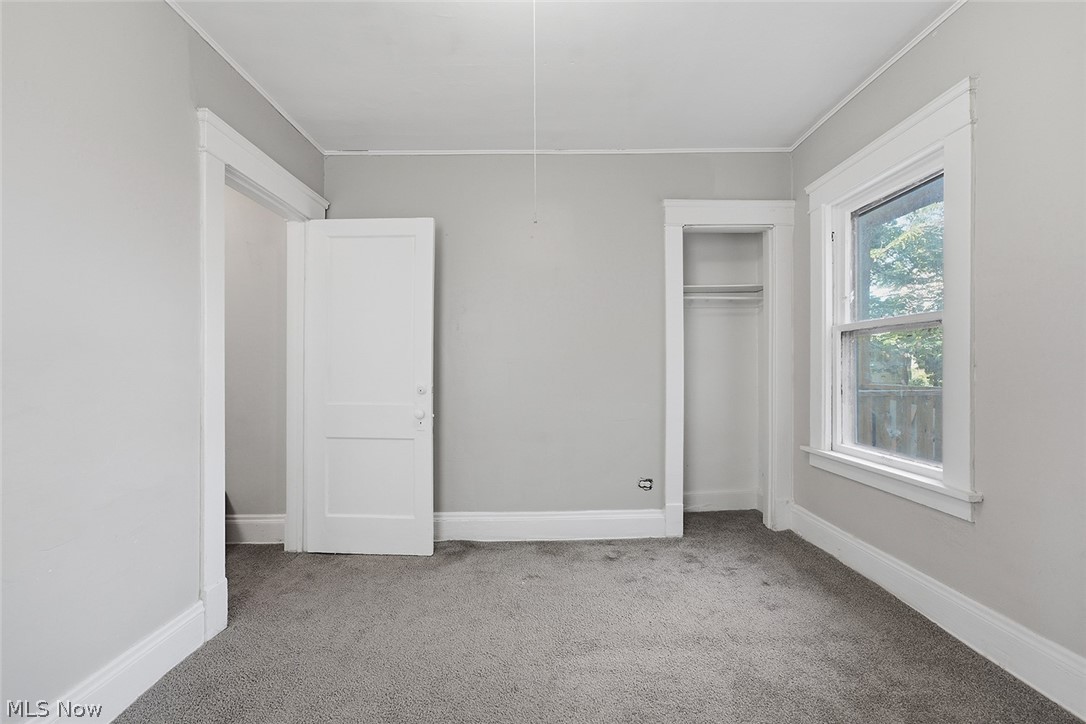 477 E 148th Street Cleveland OH 44110