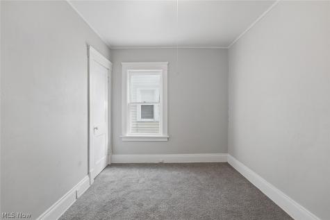 477 E 148th Street Cleveland OH 44110