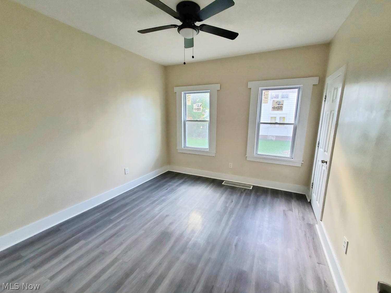 811 London Road Cleveland OH 44110