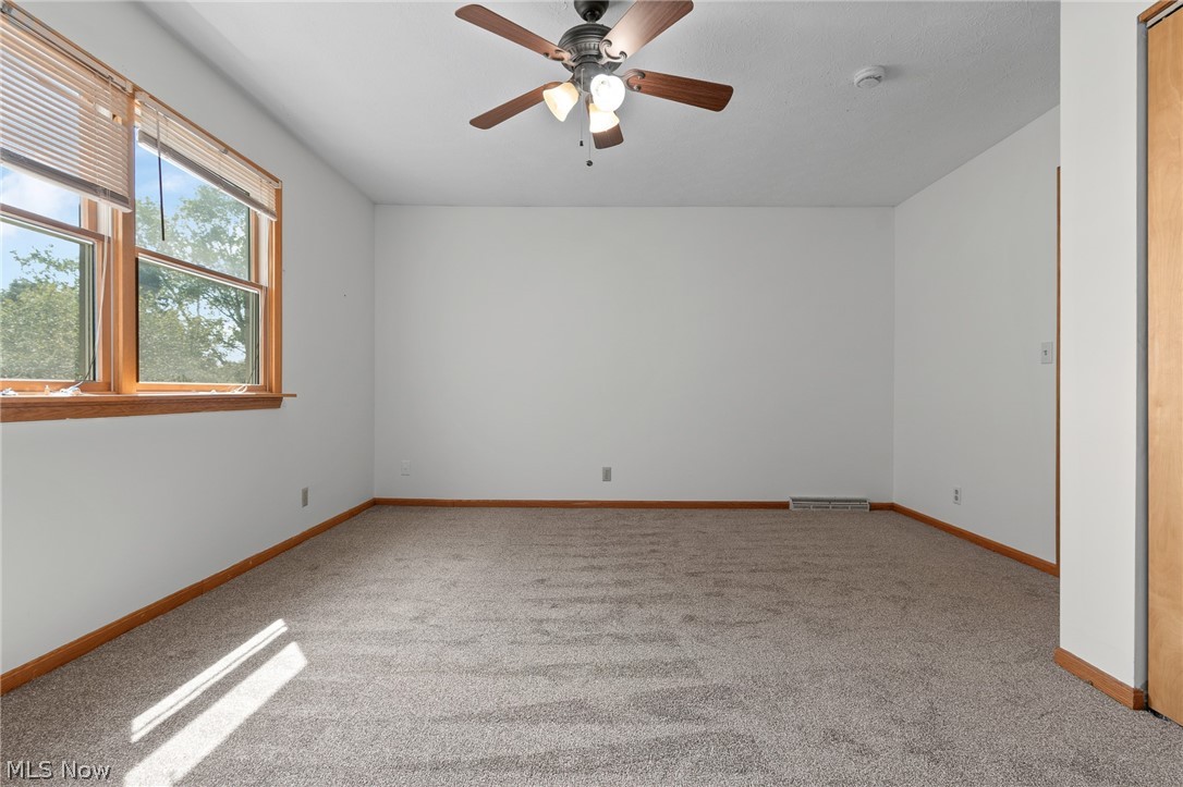 1532 Ellesmere Avenue NW North Canton OH 44720