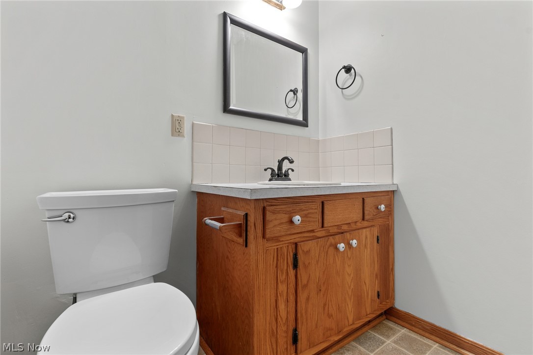 1532 Ellesmere Avenue NW North Canton OH 44720
