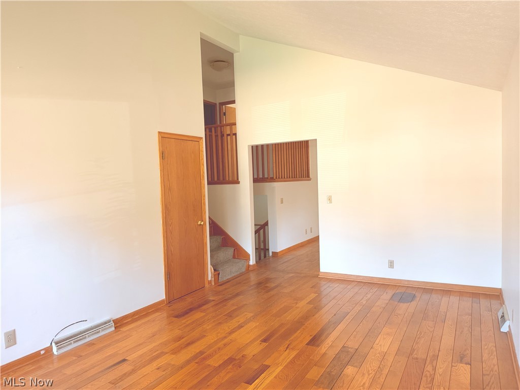 1532 Ellesmere Avenue NW North Canton OH 44720
