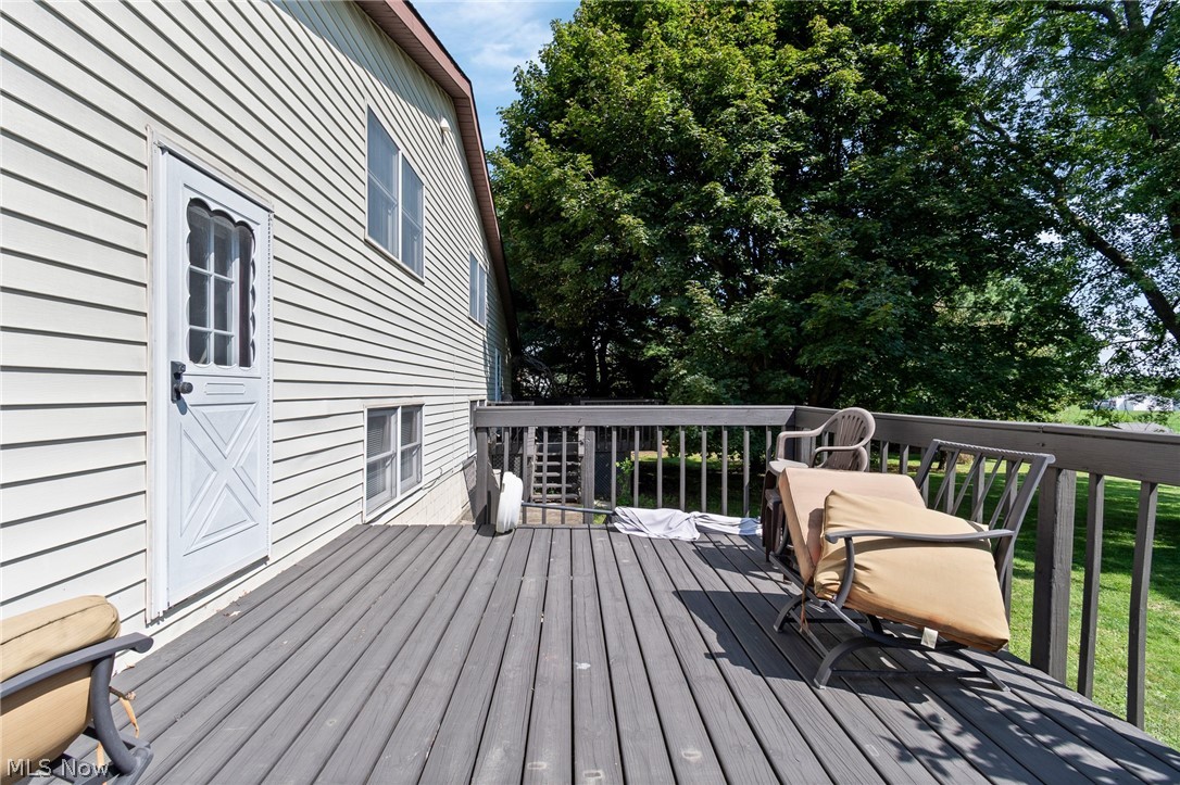 1532 Ellesmere Avenue NW North Canton OH 44720