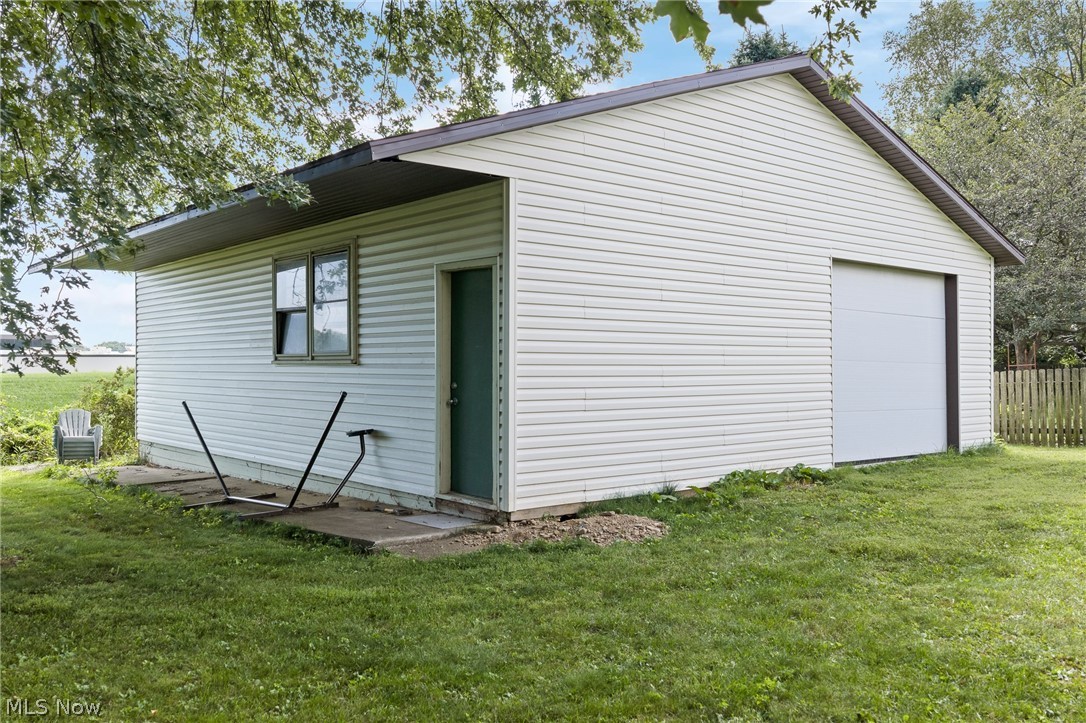 1532 Ellesmere Avenue NW North Canton OH 44720