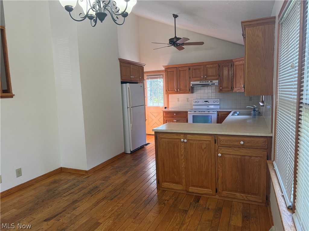 1532 Ellesmere Avenue NW North Canton OH 44720