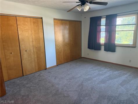 1532 Ellesmere Avenue NW North Canton OH 44720
