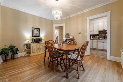 1630 Coventry Road Cleveland Heights OH 44118
