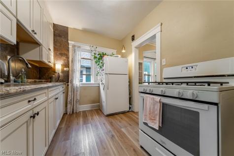 1630 Coventry Road Cleveland Heights OH 44118