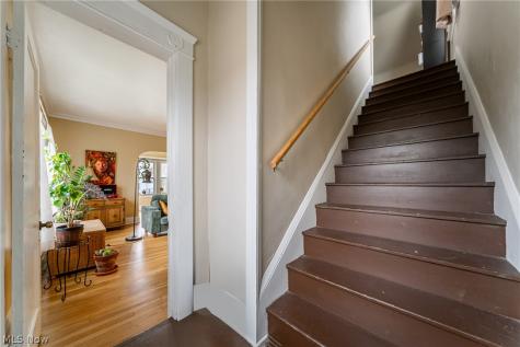 1630 Coventry Road Cleveland Heights OH 44118