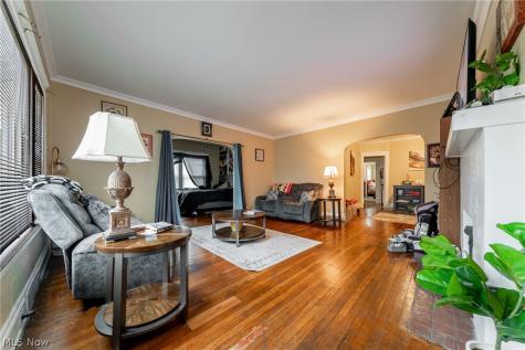1630 Coventry Road Cleveland Heights OH 44118