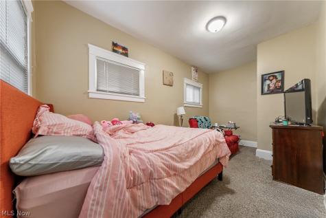 1630 Coventry Road Cleveland Heights OH 44118