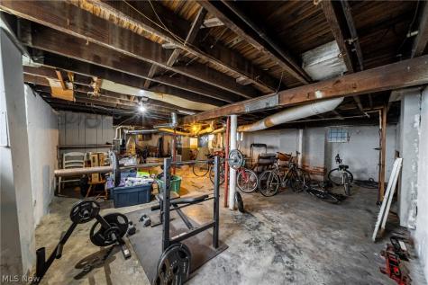1630 Coventry Road Cleveland Heights OH 44118