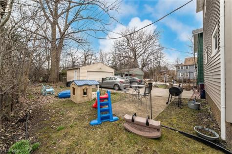 1630 Coventry Road Cleveland Heights OH 44118