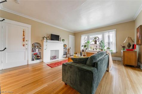 1630 Coventry Road Cleveland Heights OH 44118