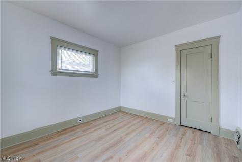 3105 Roanoke Avenue Cleveland OH 44109