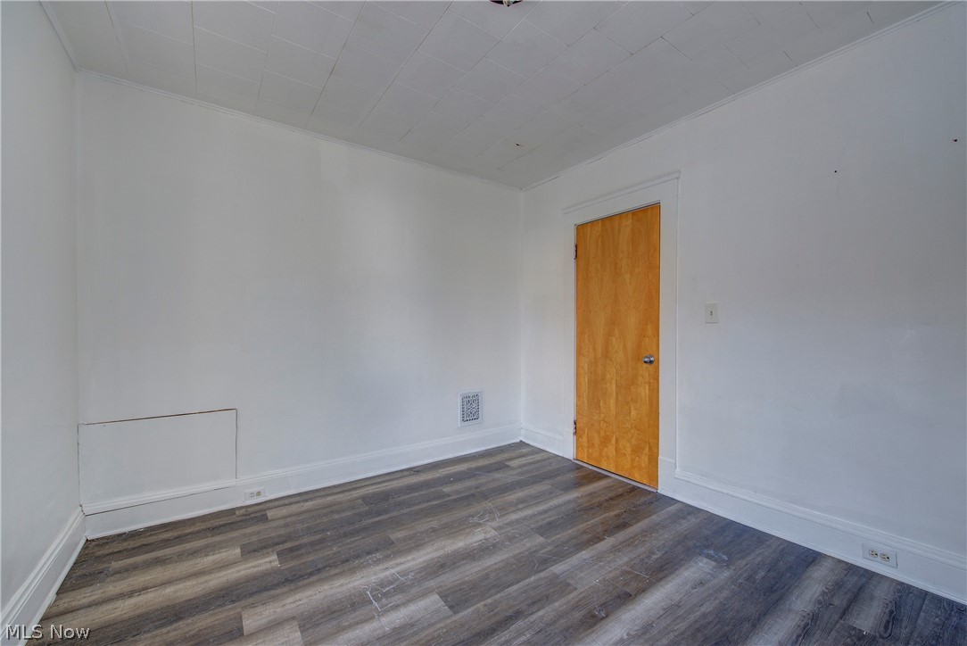 3105 Roanoke Avenue Cleveland OH 44109