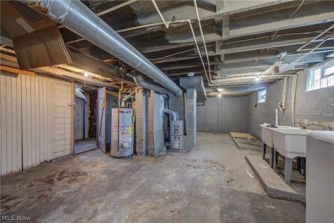 3105 Roanoke Avenue Cleveland OH 44109