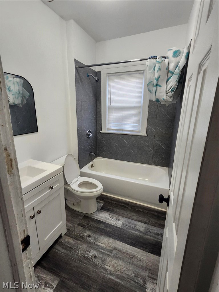 8511 Jeffries Avenue Cleveland OH 44105