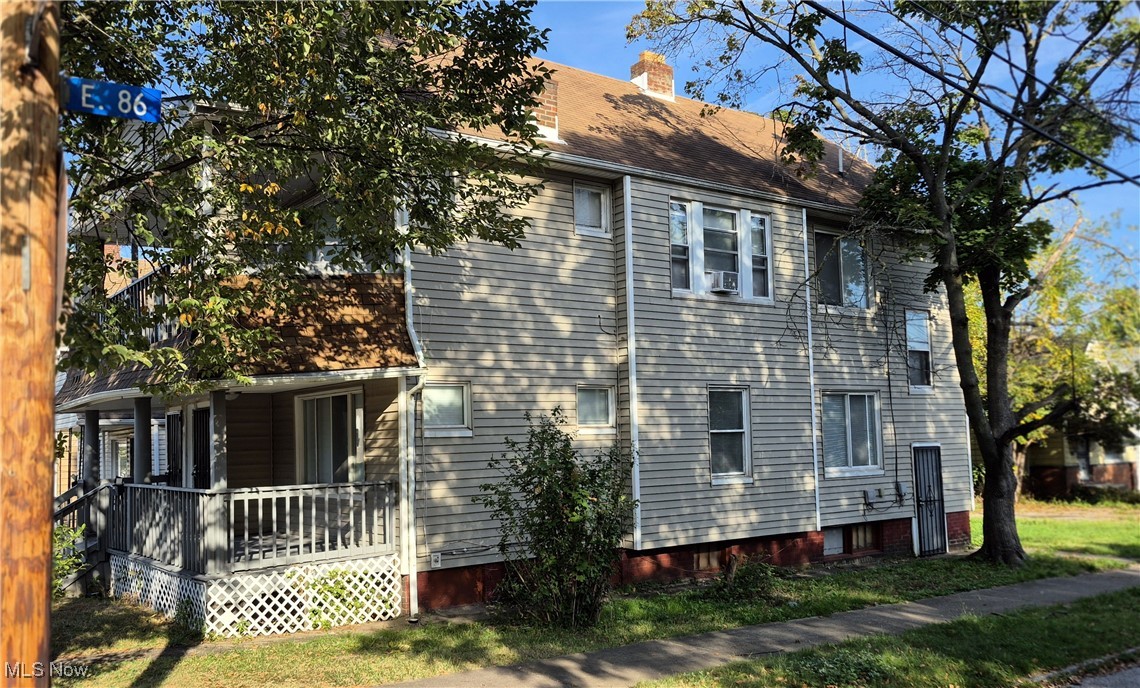 8511 Jeffries Avenue Cleveland OH 44105