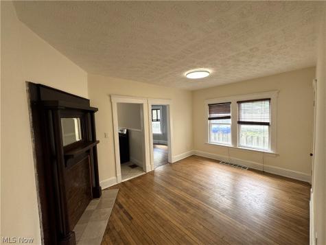 1323 Beach Avenue Lakewood OH 44107