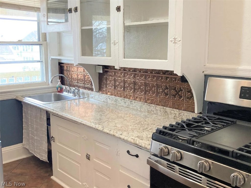 1323 Beach Avenue Lakewood OH 44107