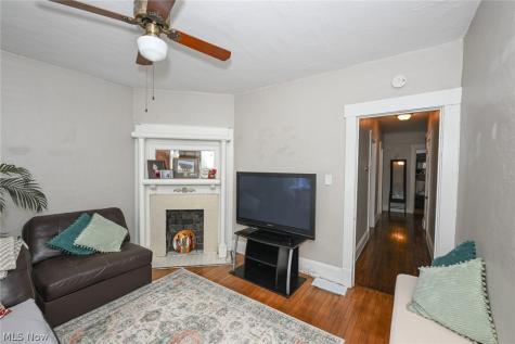 1323 Beach Avenue Lakewood OH 44107