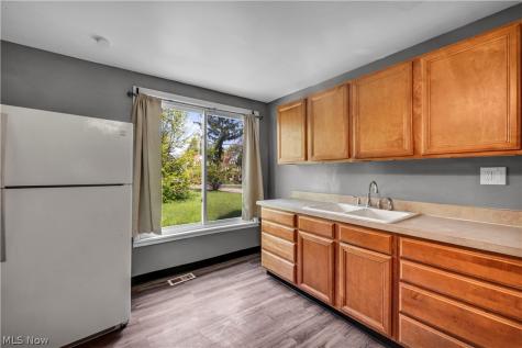 11600 Beulah Avenue Cleveland OH 44106