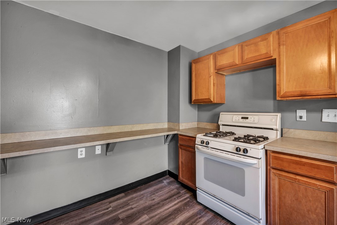 11600 Beulah Avenue Cleveland OH 44106