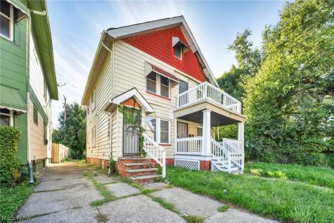 447 E 115 Cleveland OH 44108