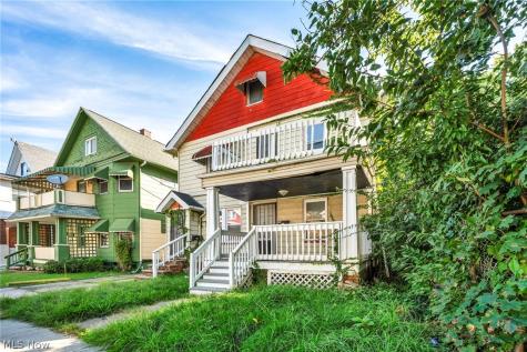447 E 115 Cleveland OH 44108
