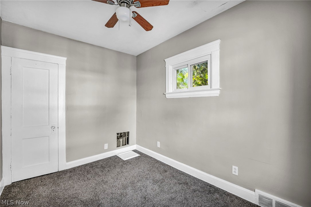 447 E 115 Street Cleveland OH 44108