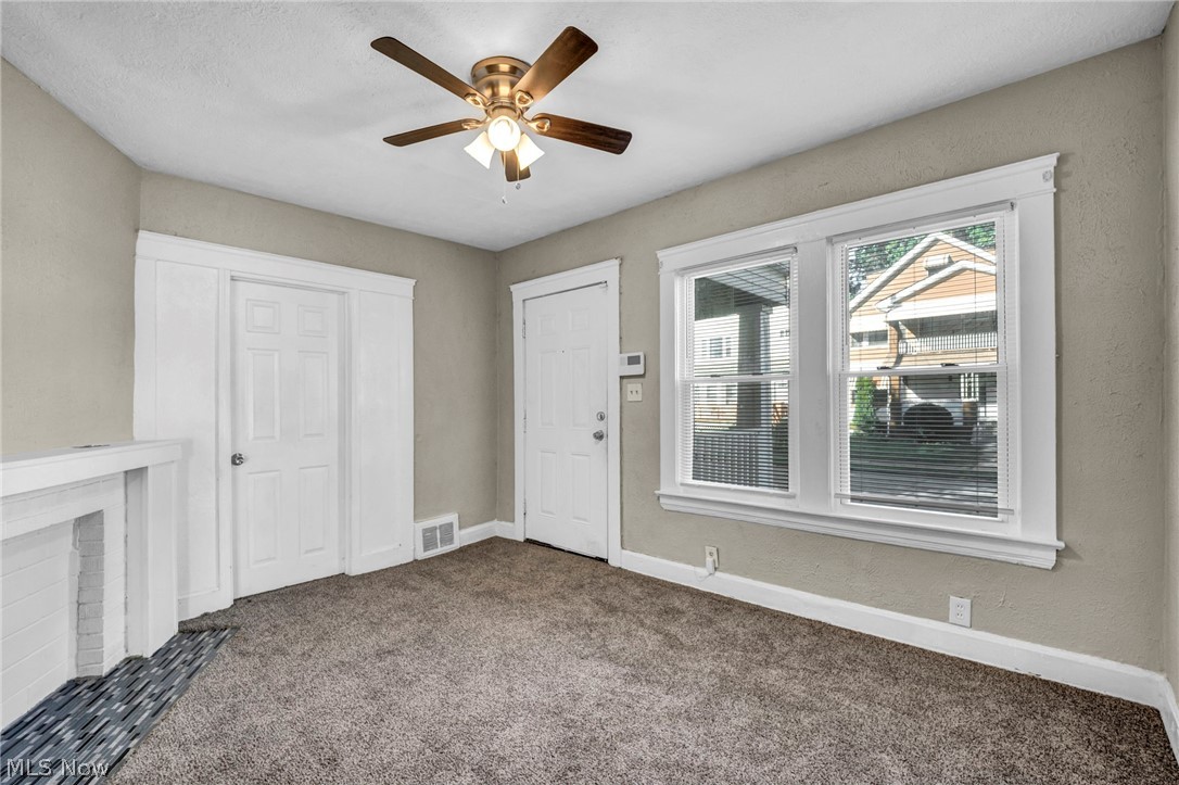 447 E 115 Street Cleveland OH 44108