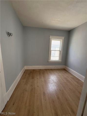 946 E 79th Street Cleveland OH 44103