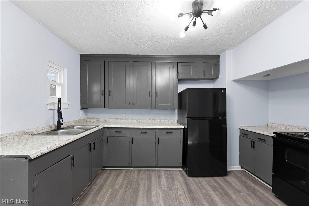 876 Eloise Drive Cleveland Heights OH 44112