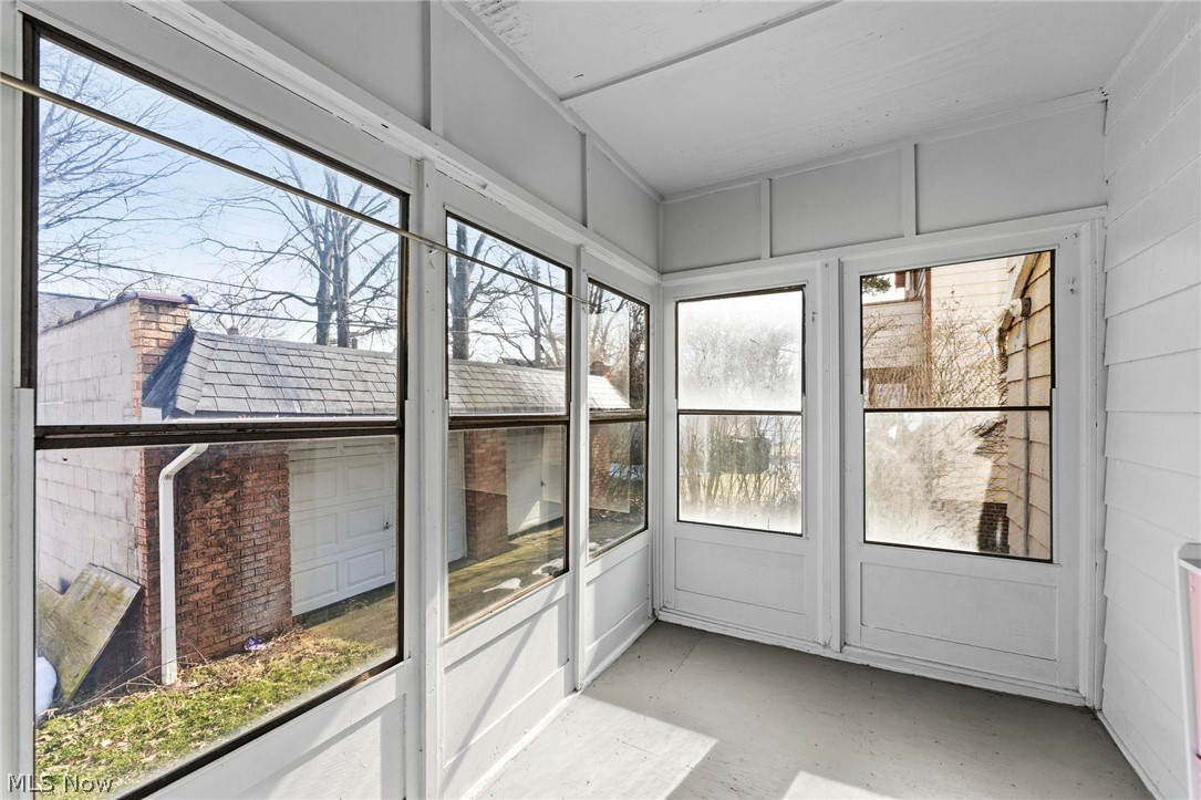 876 Eloise Drive Cleveland Heights OH 44112