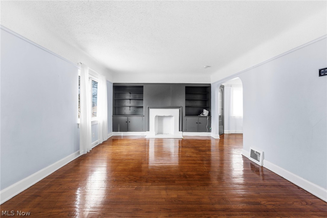 876 Eloise Drive Cleveland Heights OH 44112